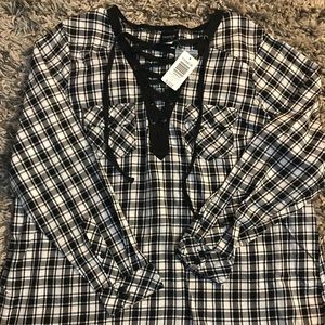 Torrid size 1 plaid shirt